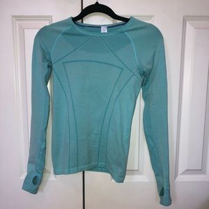 LULULEMON / IVIVVA Athletic Long Sleeve